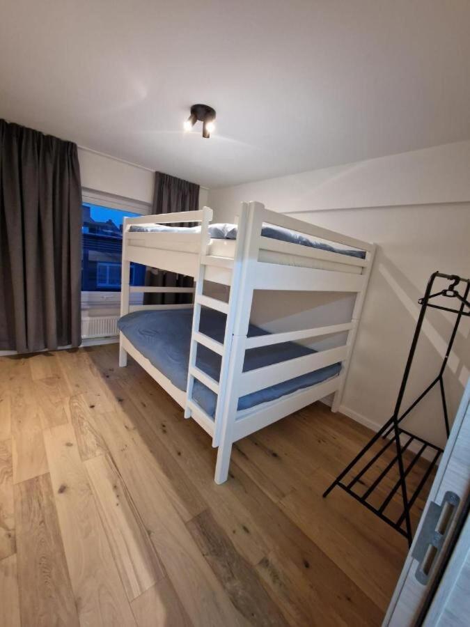 Luxury Renovated 3 Rooms Apartment Oostende Bagian luar foto