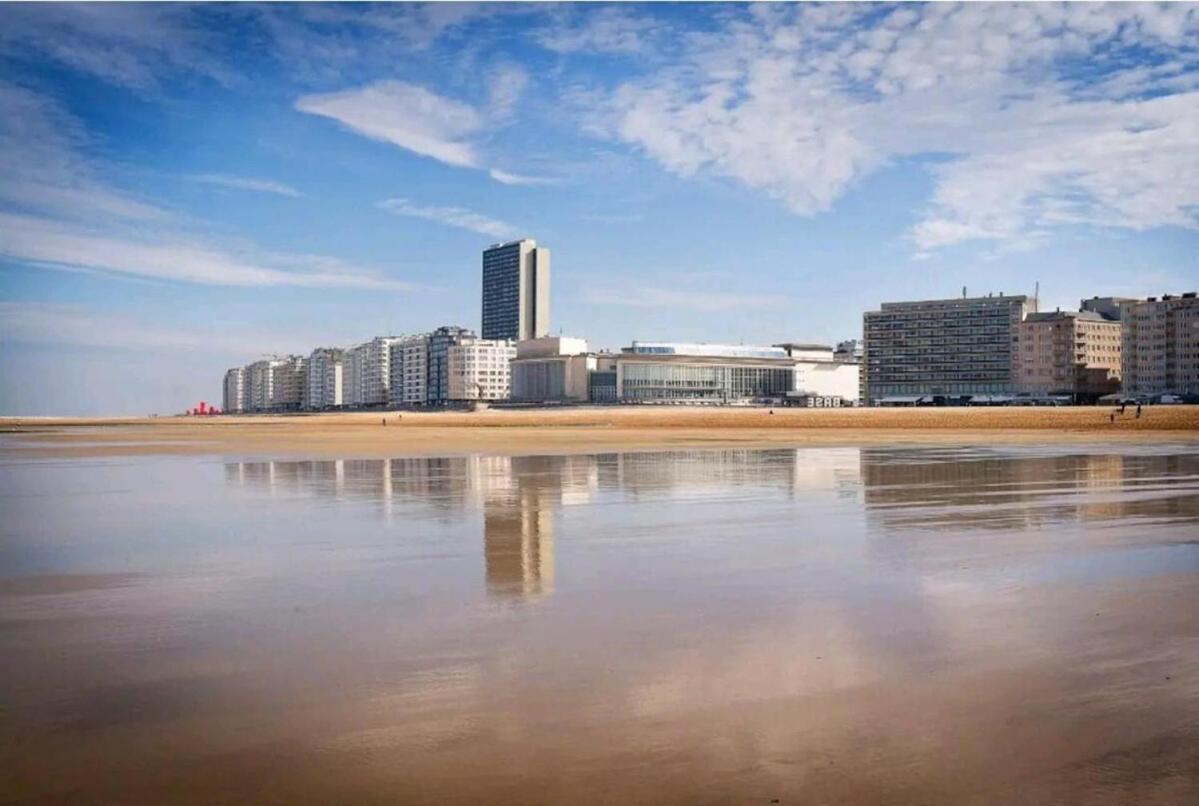 Luxury Renovated 3 Rooms Apartment Oostende Bagian luar foto